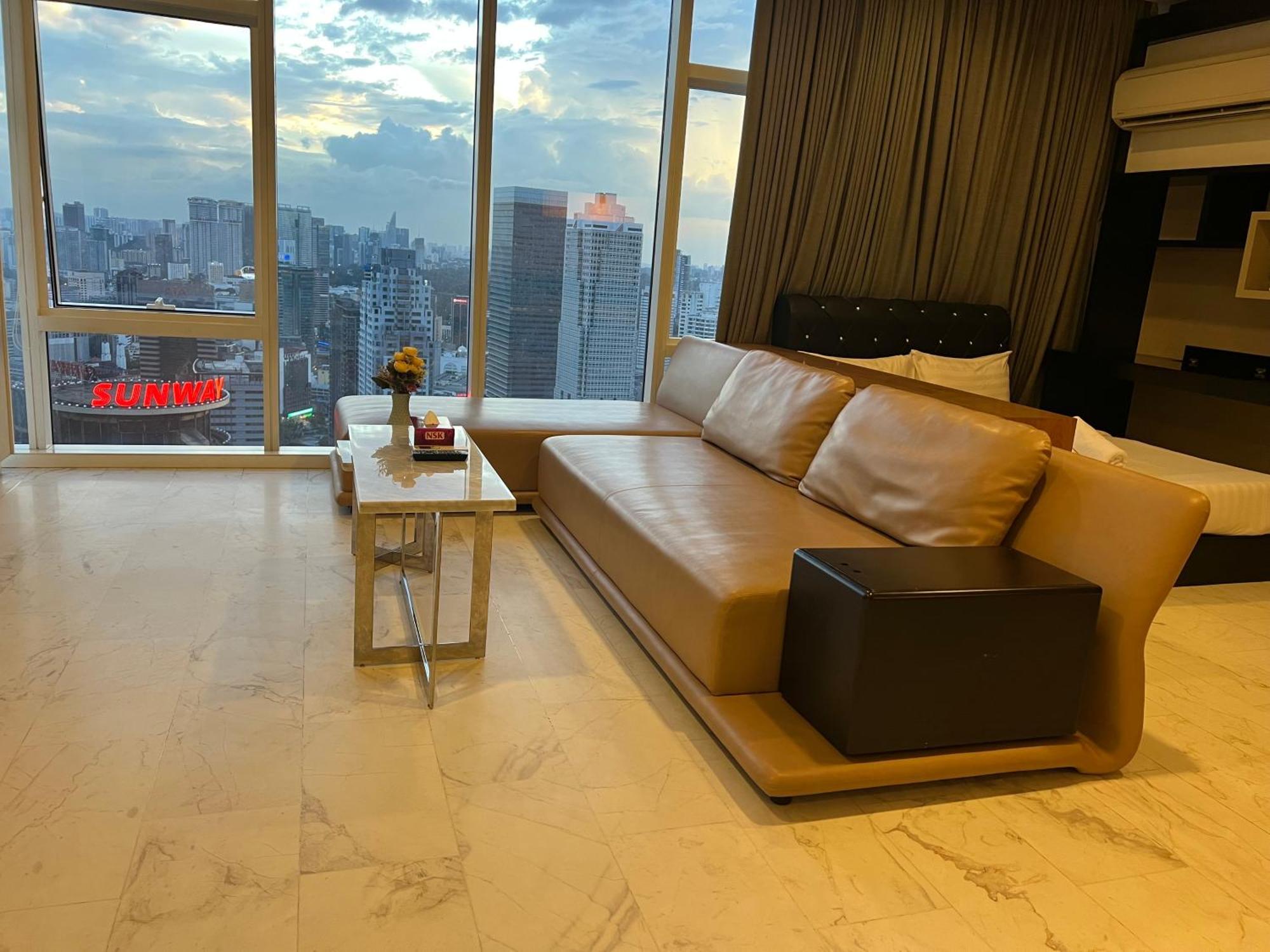 Platinum Klcc By